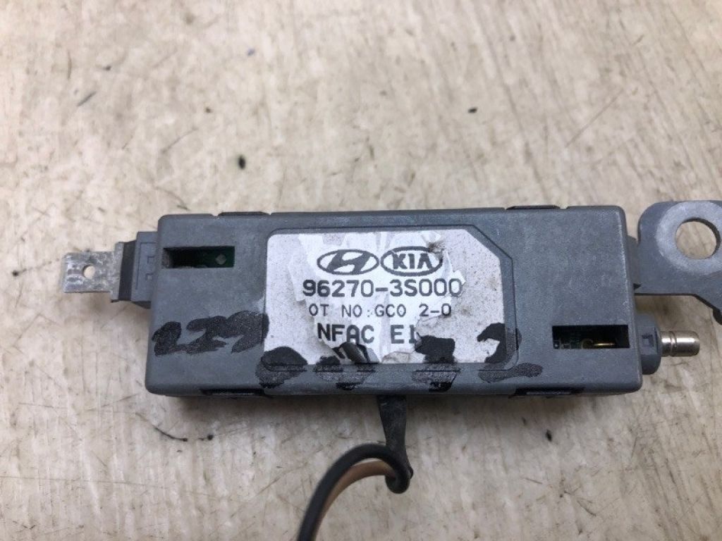 96270-3S000 | Усилитель антенны HYUNDAI SONATA YF 10-14 - Фото 4