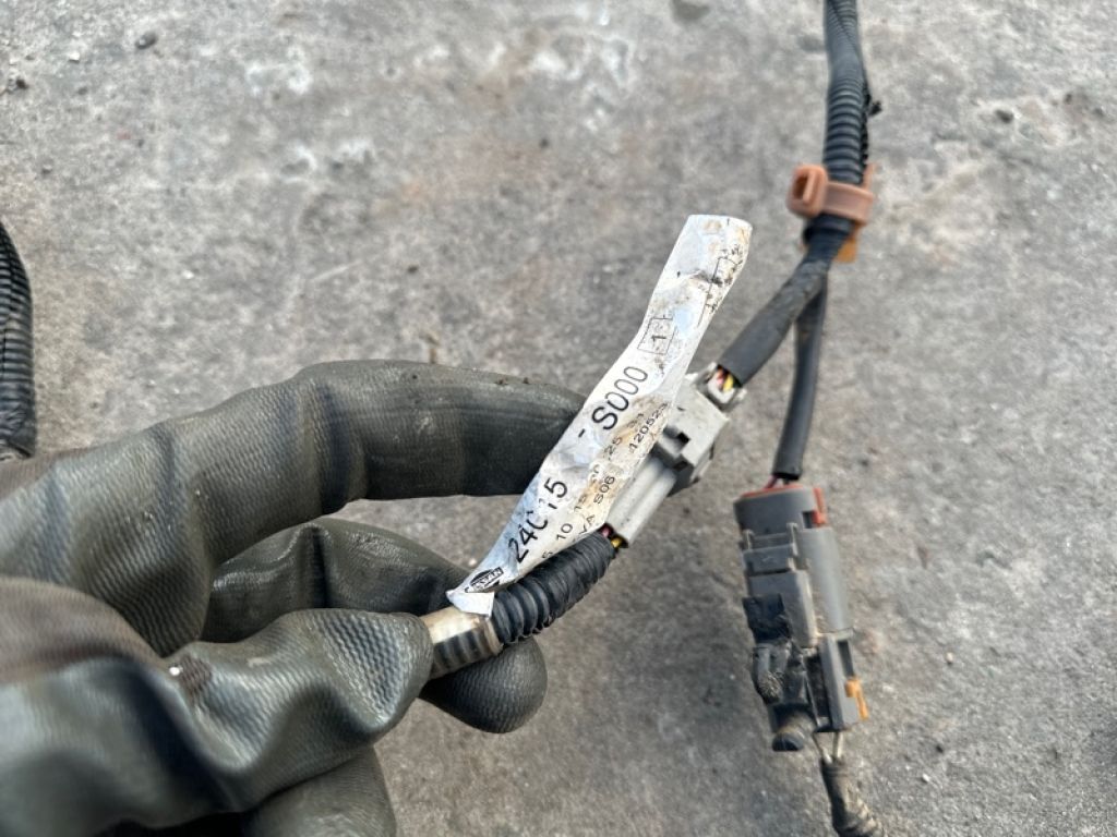 24015-7S000 | Проводка бампера задн. NISSAN QX56 / TITAN / ARMADA 04-16 - Фото 5