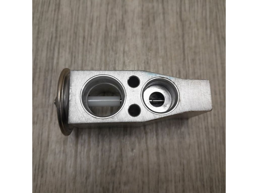 80221-TX4-A41 | Клапан кондиціонера ACURA RDX 12-19 - Фото 2