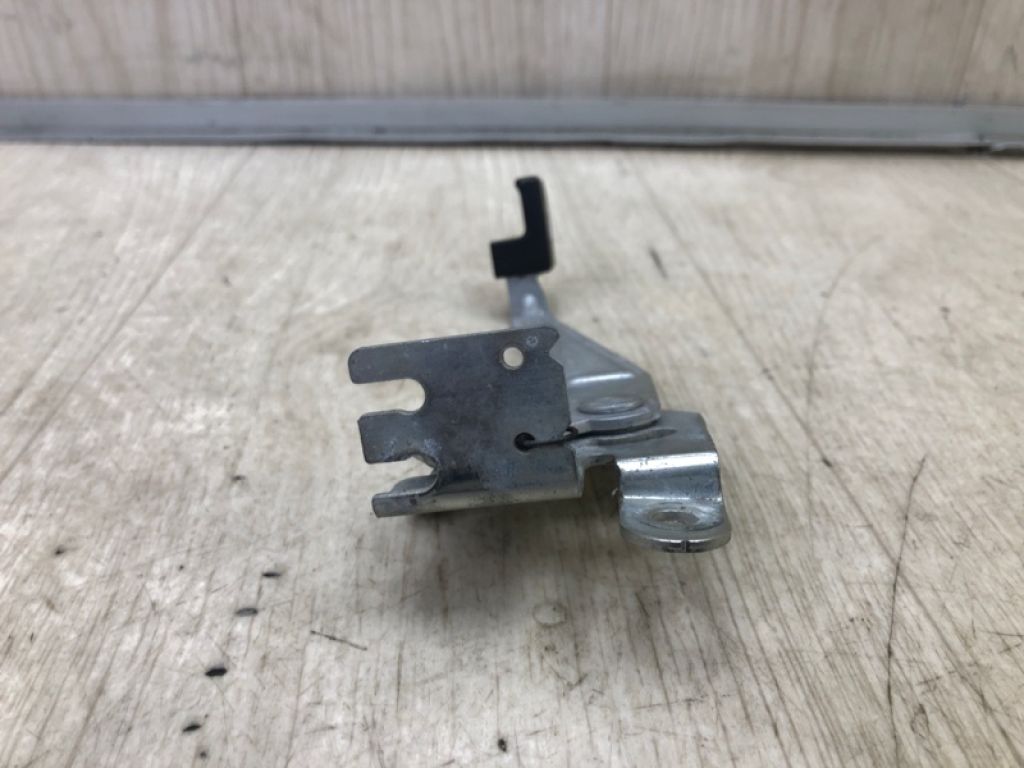 83310-76G32 | Ручка відкривання бензобака SUZUKI SWIFT 04-11 - Фото 4