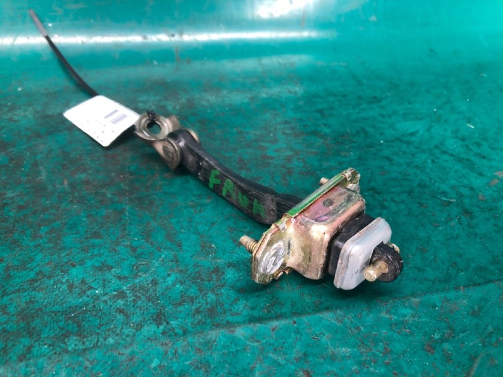 61124AG000 | Обмежувач дверей передн. прав. SUBARU OUTBACK 03-09 BP - Фото 2