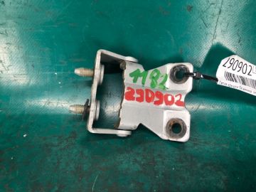 Петля крышки багажника лев. SUBARU OUTBACK 03-09 BP