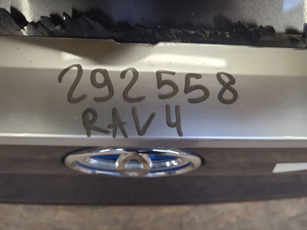 67005-42650 | Крышка багажника TOYOTA RAV4 18- - Фото 2