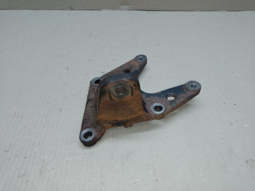 12311-36030 | Кронштейн двигуна TOYOTA CAMRY 40 06-11 - Фото 2