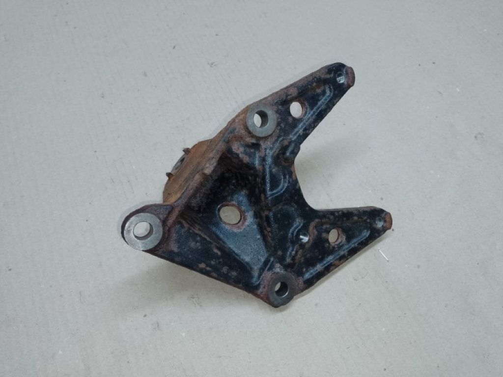 12311-36030 | Кронштейн двигуна TOYOTA CAMRY 40 06-11 - Фото 3