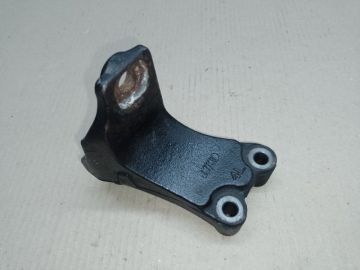 Кронштейн опоры двигателя прав. TOYOTA CAMRY 40 06-11