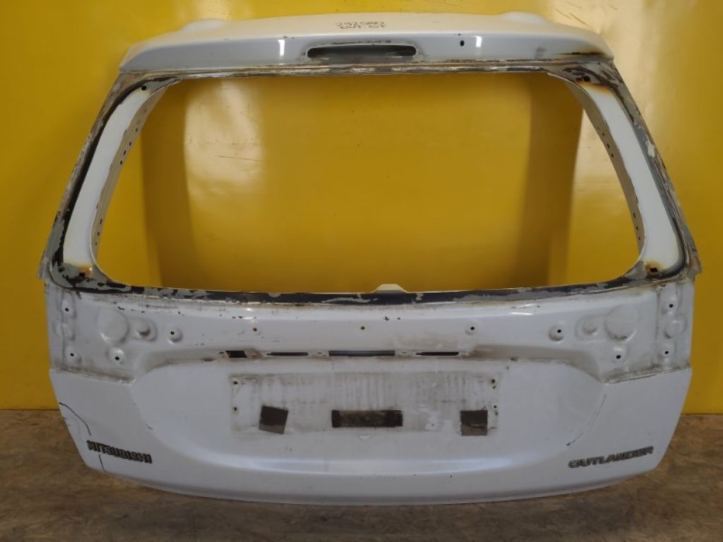 5801B672 | Кришка багажника MITSUBISHI OUTLANDER GF 12-