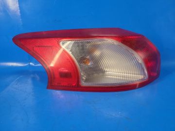 Ліхтар зовнішній лів. MITSUBISHI LANCER X 10 07-15