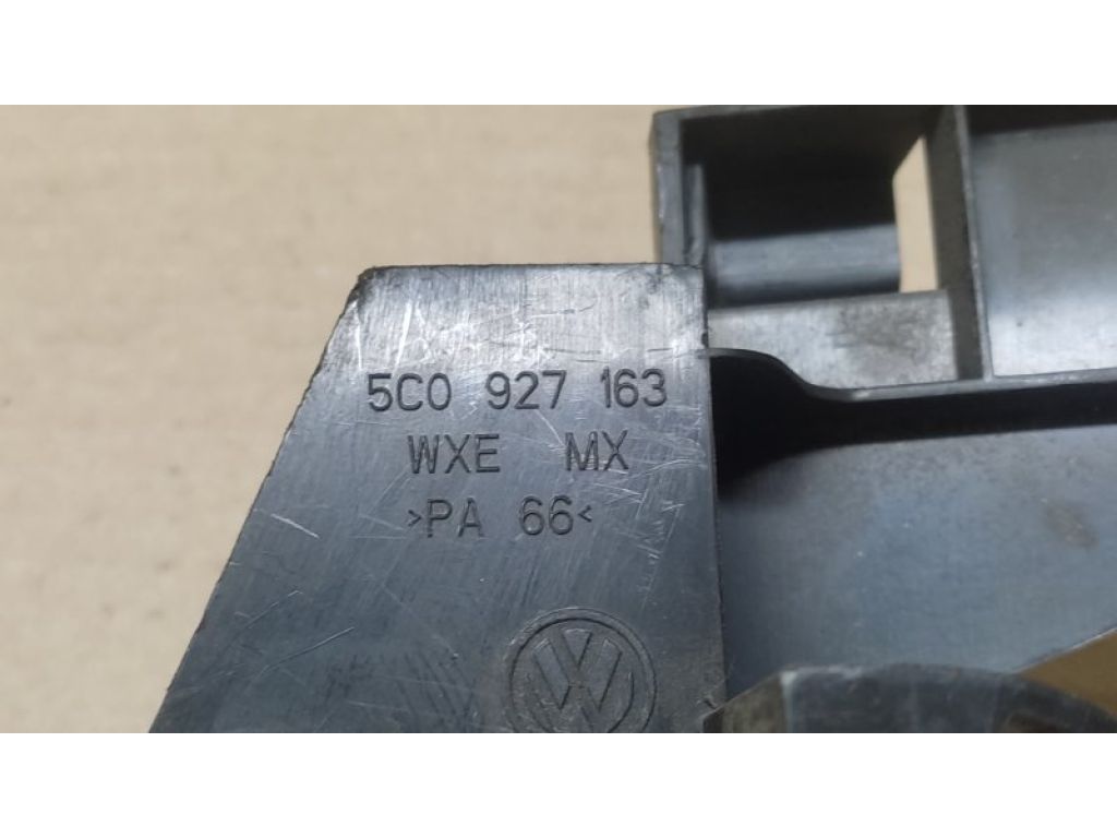 5C0 927 163 | Кронштейн VOLKSWAGEN JETTA USA 10-17 - Фото 3