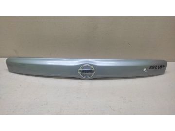 Панель подсветки номера NISSAN VERSA B17 11-19