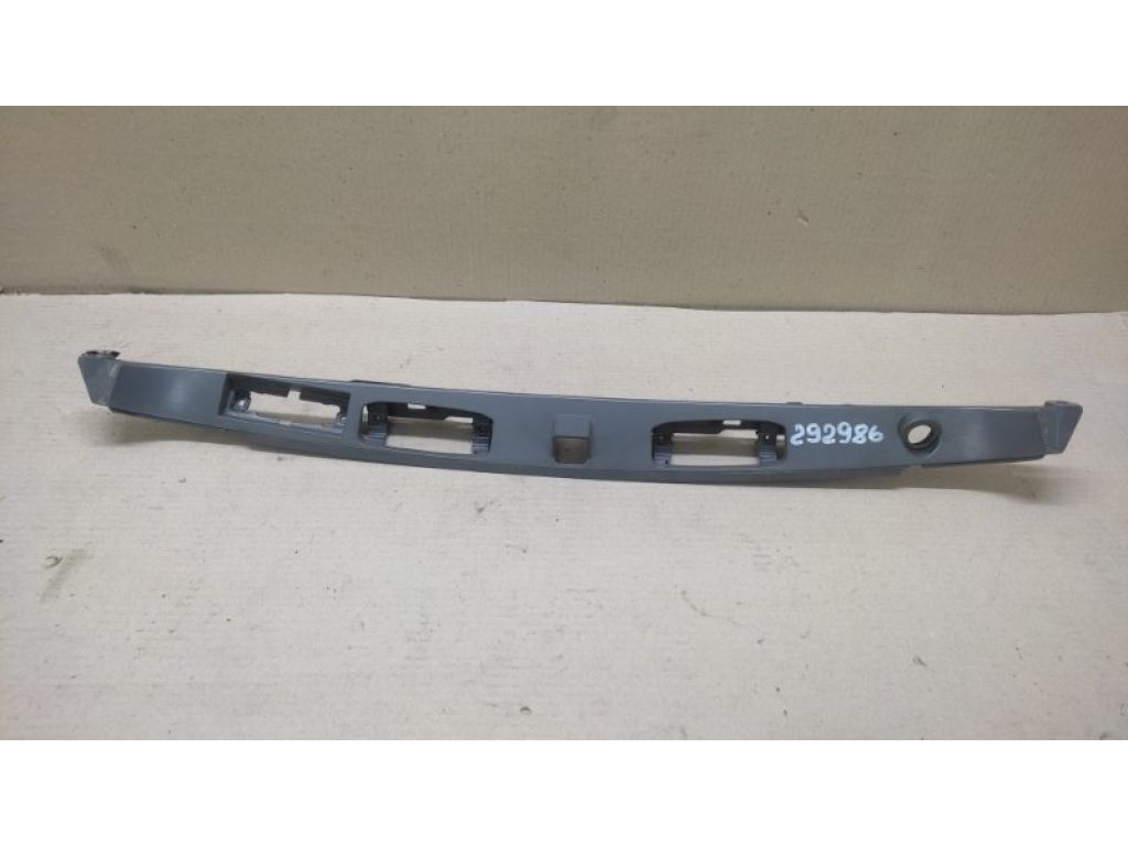 92520-3S030 | Панель подсветки номера HYUNDAI SONATA YF 10-14