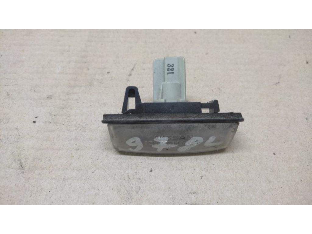 26510-9Y00A | Подсветка номера NISSAN SENTRA B17 12-21 - Фото 2