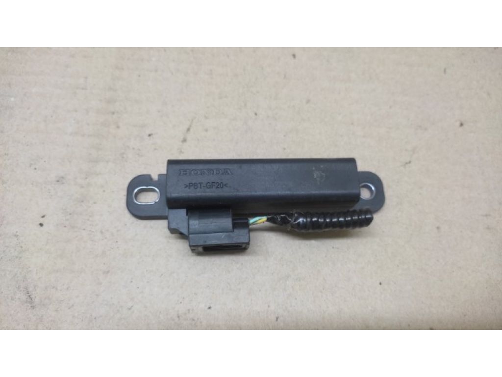 38387-TA0-J01 | Антенна ACURA RDX 12-19