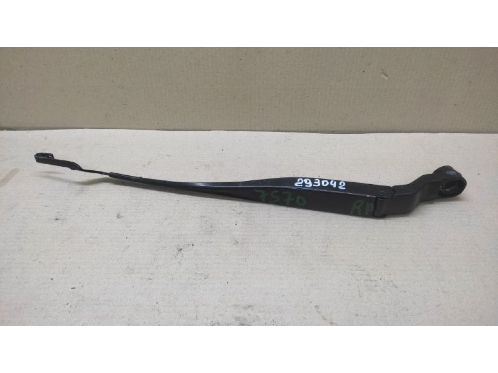 22905712 | Поводок стеклоочистителя передний прав. CADILLAC ATS 12-19