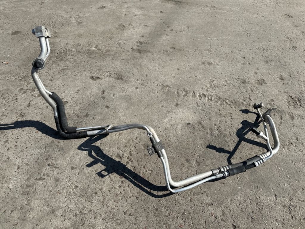 68140010AD | Трубка кондиціонеру DODGE JOURNEY 08-20