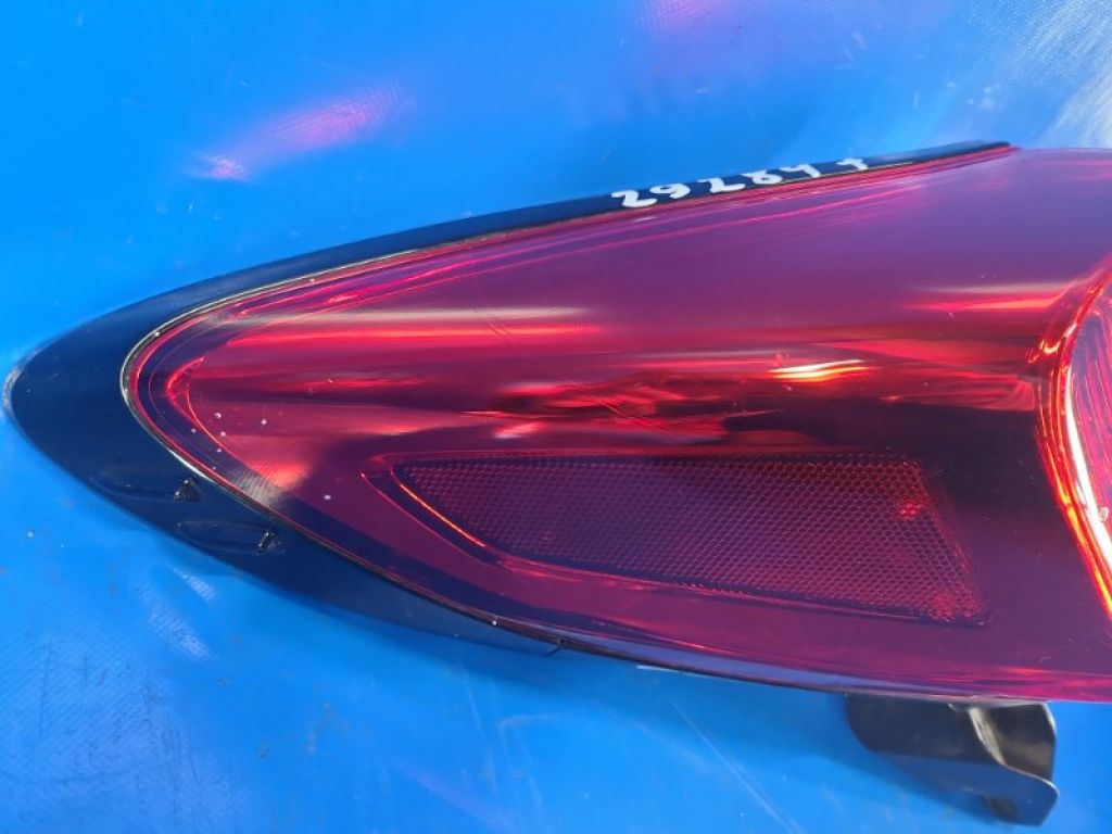 81560-F4010 | Фонарь наружный лев. TOYOTA C-HR 16- - Фото 2