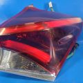 81551-02A50 | Фонарь наружный прав. TOYOTA AURIS 13-18