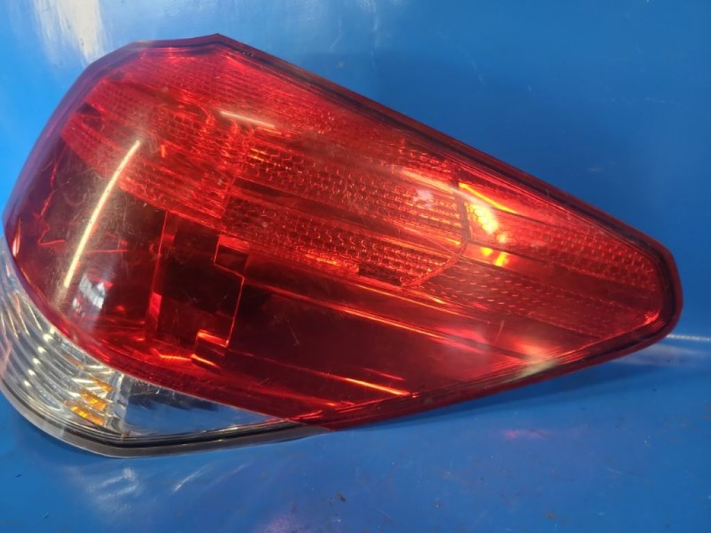 84912AJ09A | Фонарь наружный прав. SUBARU OUTBACK 09-14 BR - Фото 2