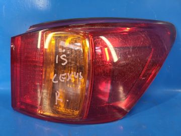 Фонарь наружный прав. LEXUS IS250/350 05-13