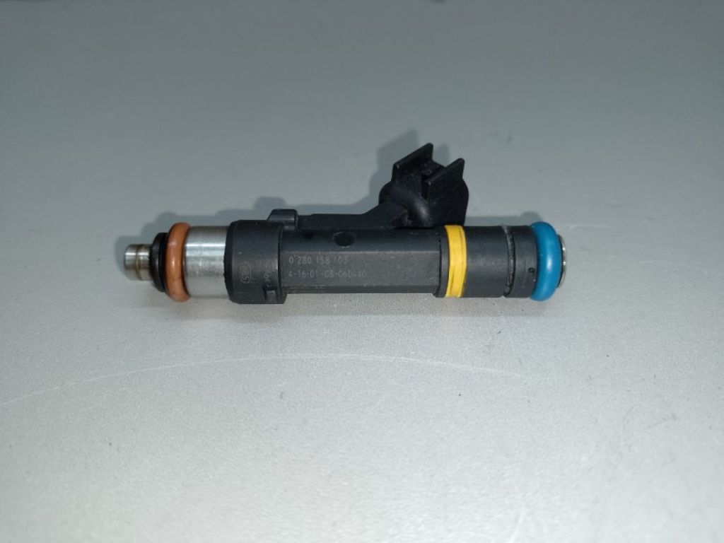 L3G5-13-250 | Форсунка топливная MAZDA 3 BL 09-13