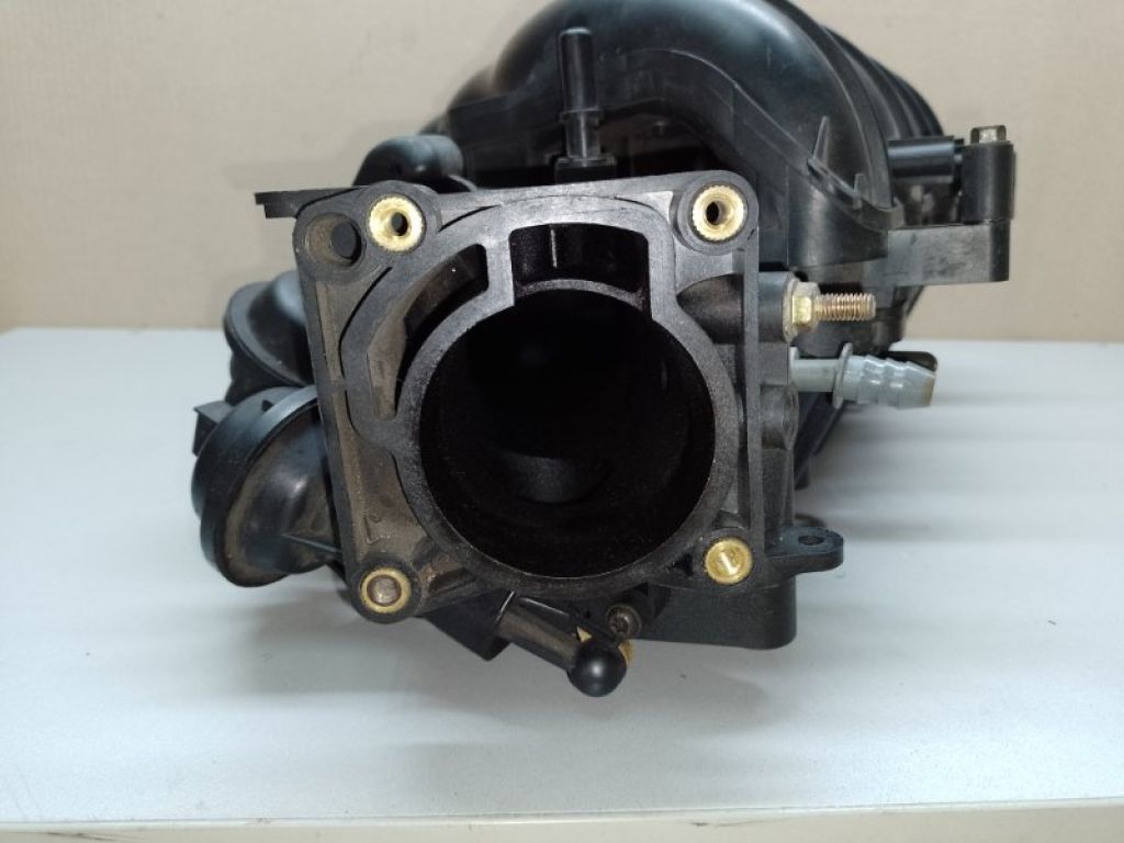 L373-13-100B | Коллектор впускной MAZDA 3 BK 03-08 - Фото 2