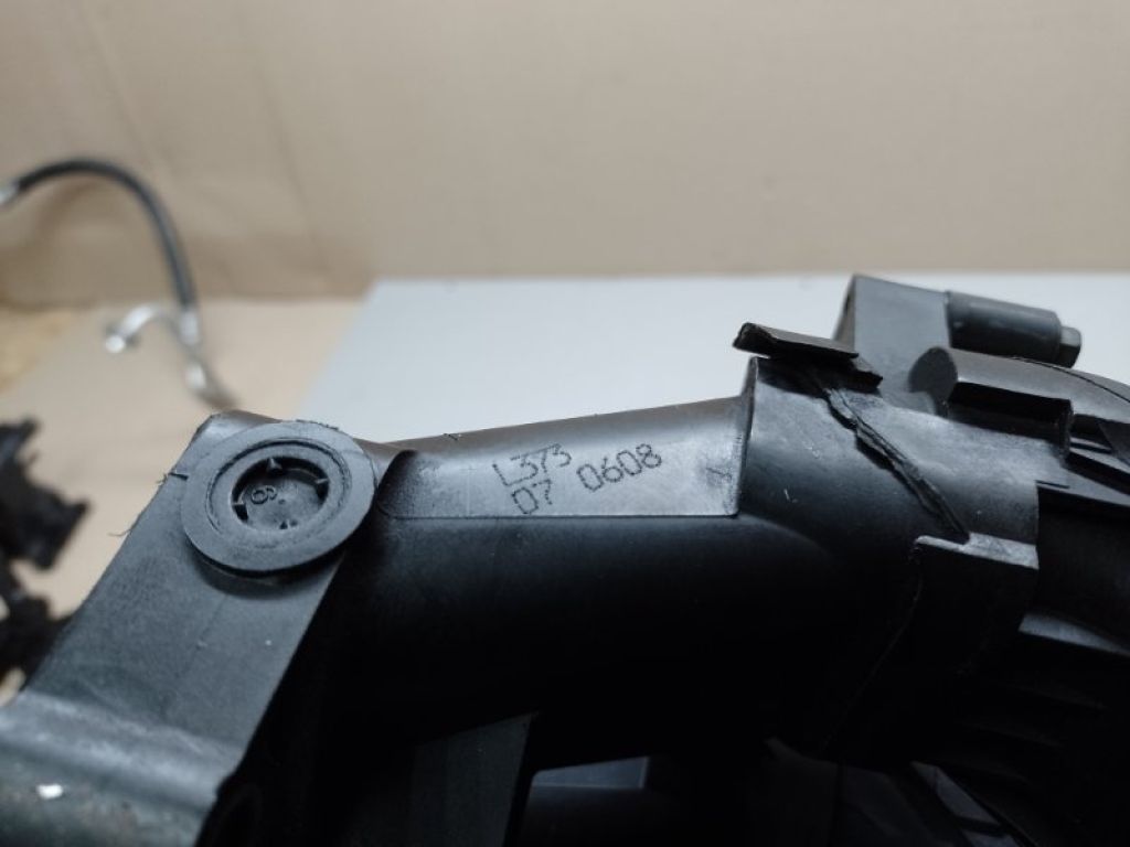 L373-13-100B | Коллектор впускной MAZDA 3 BK 03-08 - Фото 6