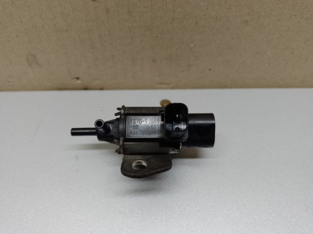 L801-18-741 | Клапан електромагнітний (вакуумний) MAZDA 3 BK 03-08