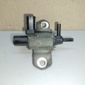 L801-18-741 | Клапан електромагнітний (вакуумний) MAZDA 3 BK 03-08 - Прев'ю 2