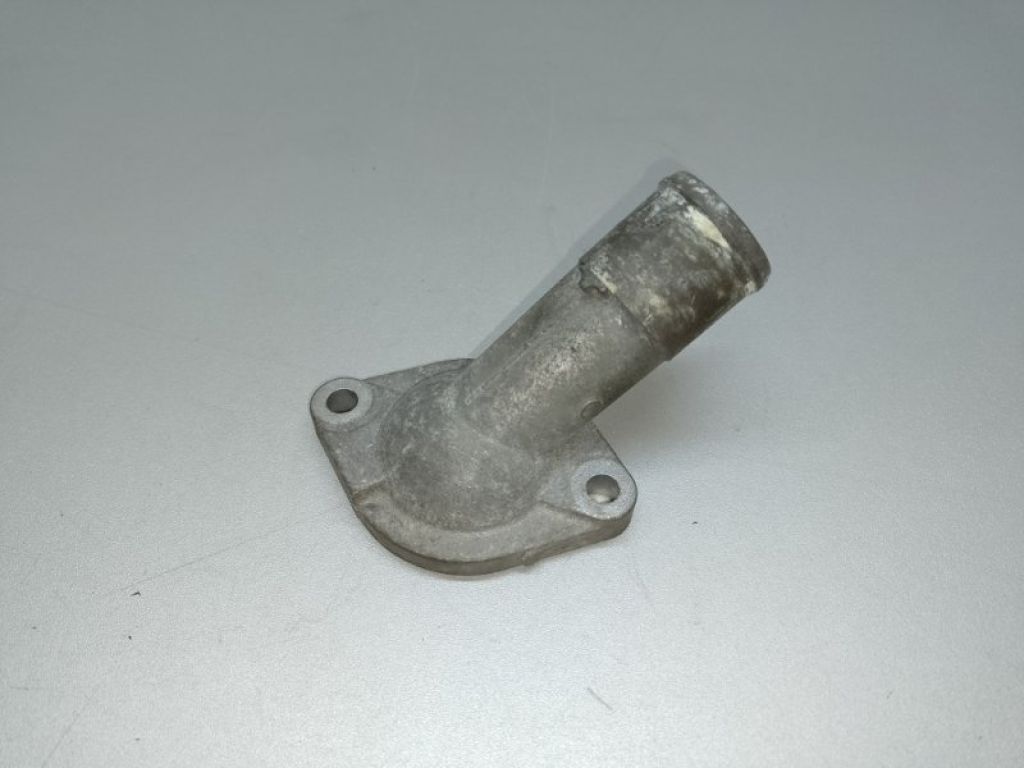 13049-6N200 | Кришка термостату NISSAN X-TRAIL T30 01-07