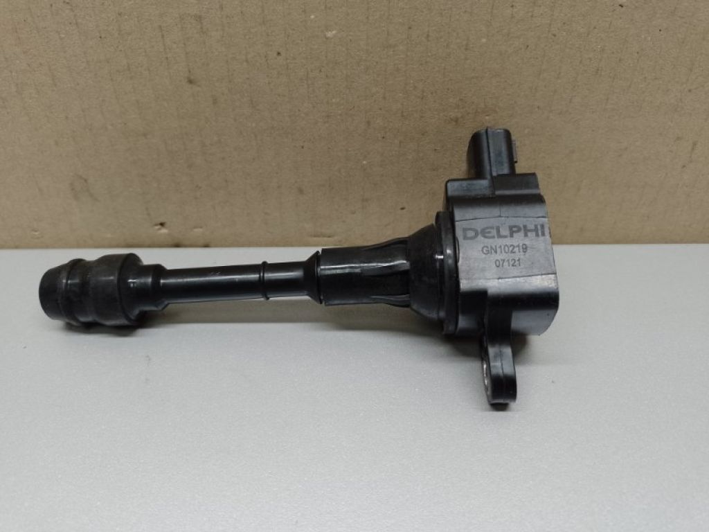 22448-8H315 | Катушка зажигания NISSAN X-TRAIL T30 01-07