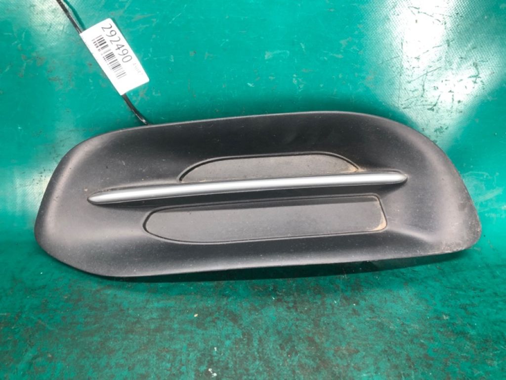 68242101AA | Заглушка протитуманних фар лів. DODGE DART 12-16