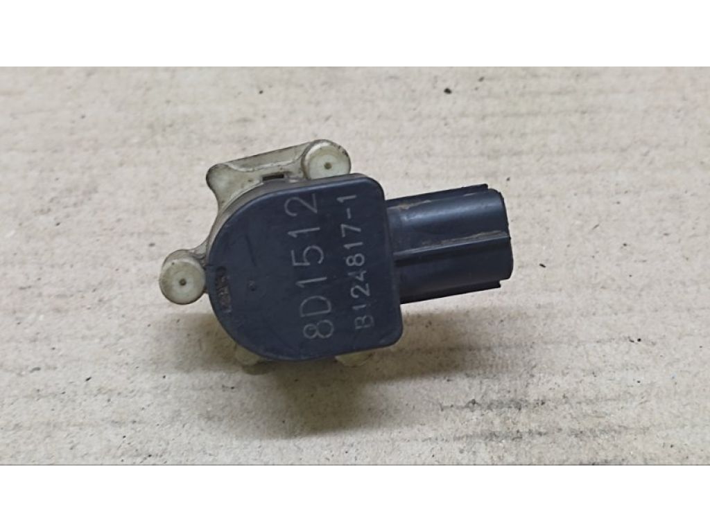 8651A095 | Датчик положения кузова MITSUBISHI LANCER X 10 07-15