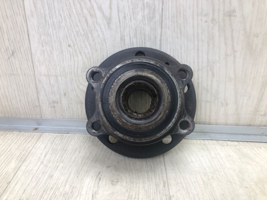 5K0498621 | Маточина колеса передн. VOLKSWAGEN JETTA USA 10-17