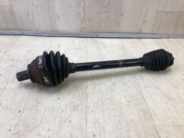 Привод передний лев. VOLKSWAGEN JETTA USA 10-17