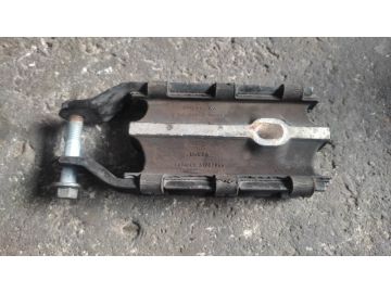 Подушка АКПП VOLVO S60 10-13