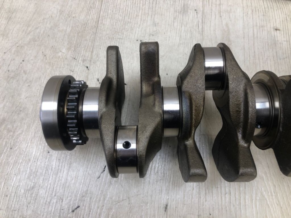 07K105101L | Колінвал VOLKSWAGEN JETTA USA 10-17 - Фото 3