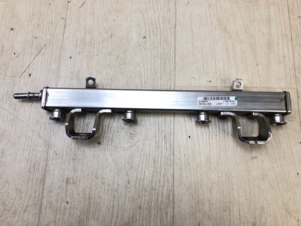 6M8Z-9D280-C | Паливна рейка FORD FUSION 14-