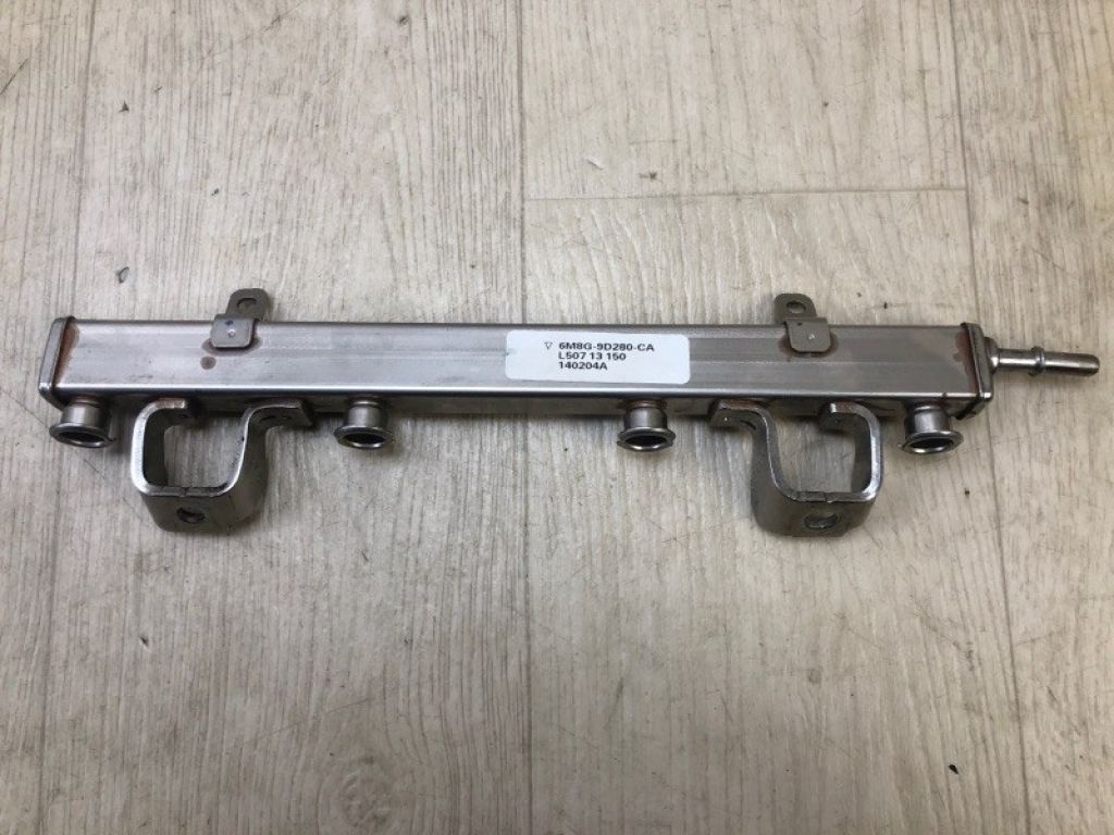 6M8Z-9D280-C | Паливна рейка FORD FUSION 14- - Фото 2