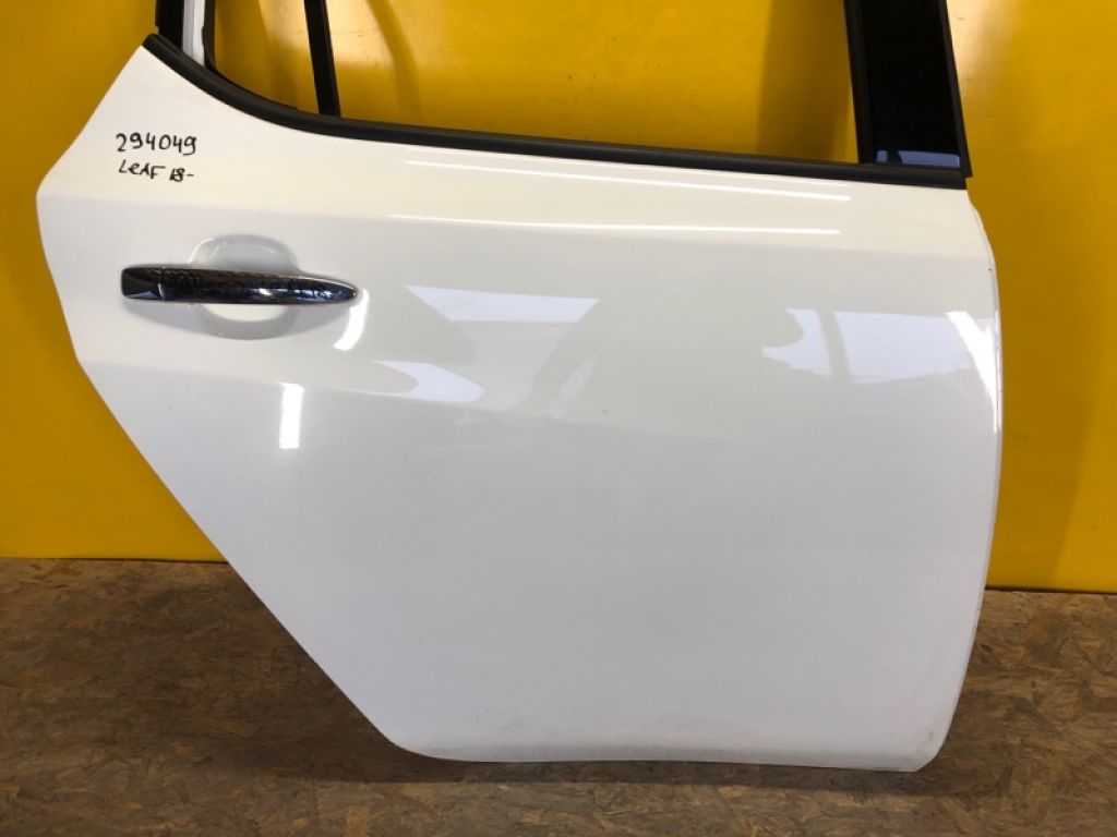 82100-5SF0A | Двері задн. прав. NISSAN LEAF 18- - Фото 4