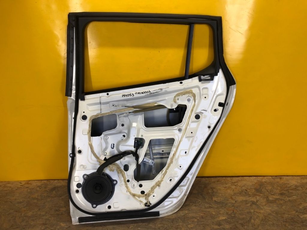 82100-5SF0A | Двері задн. прав. NISSAN LEAF 18- - Фото 7