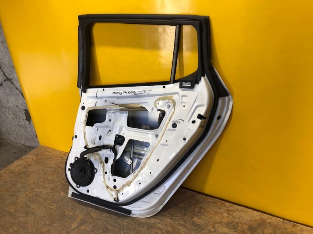 82100-5SF0A | Двері задн. прав. NISSAN LEAF 18- - Фото 8