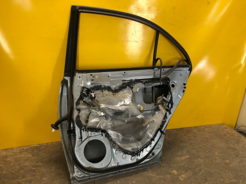 67003-05110 | Двері задн. прав. TOYOTA AVENSIS 03-08 - Фото 8