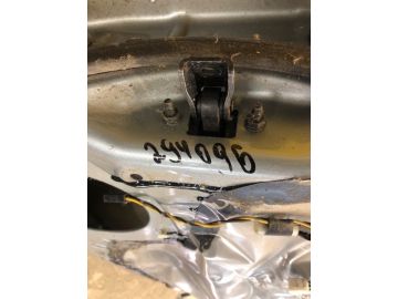 Обмежувач дверей задн. прав. TOYOTA AVENSIS 03-08