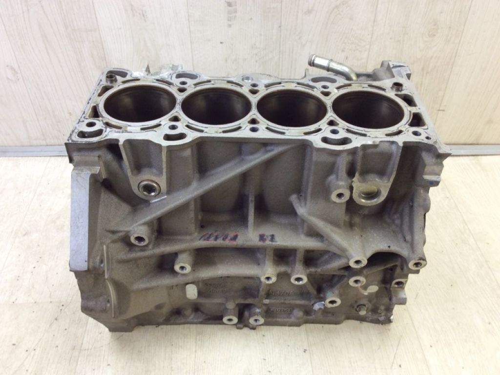 8E5Z-6009-A | Блок двигателя FORD FUSION 14-