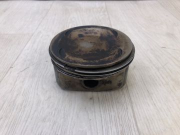 поршень INFINITI QX56 / TITAN / ARMADA 04-16