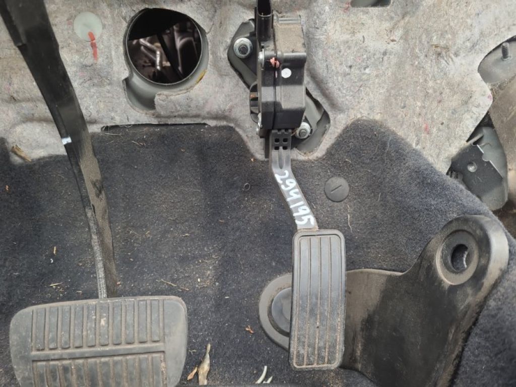 36010AG140 | Педаль газу SUBARU OUTBACK 09-14 BR