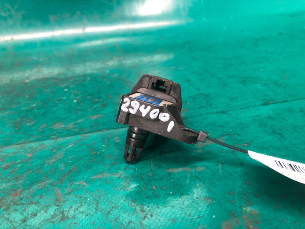 L301-18-211B | Датчик абсолютного тиску (MAP sensor) MAZDA 3 BL 09-13 - Фото 3