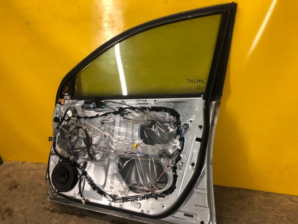 67001-05050 | Двері передн. прав. TOYOTA AVENSIS 03-08 - Фото 10