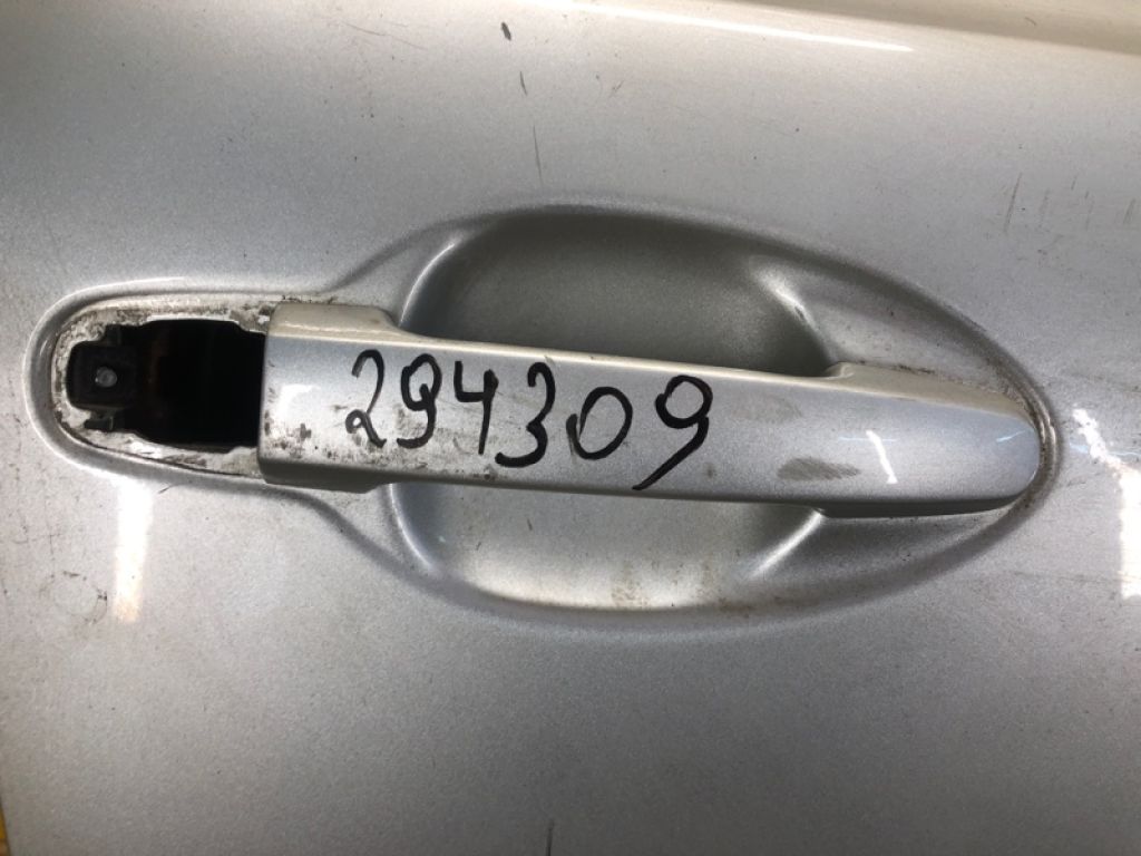 69211-05903 | Ручка двері зовнішня передн. прав. TOYOTA AVENSIS 03-08