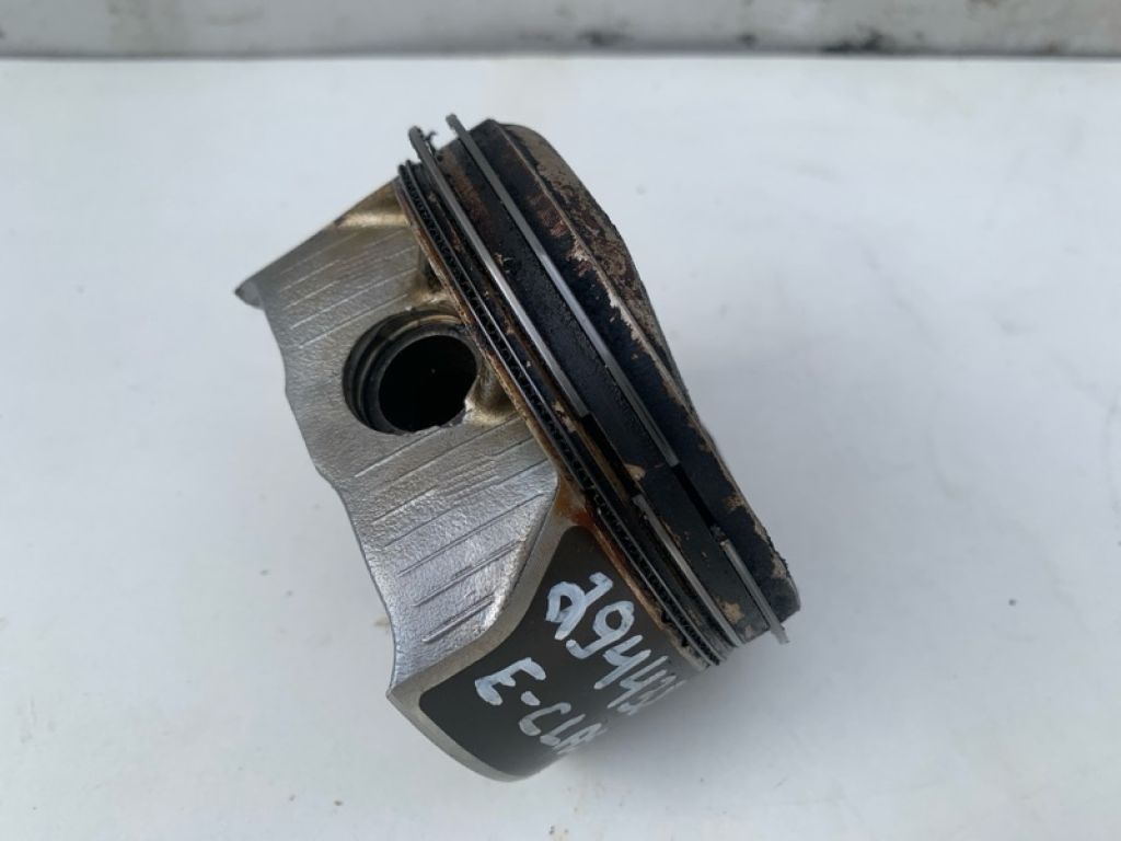 A 276 030 53 17 | поршень лів. MERCEDES E-CLASS C207 09-16 - Фото 4